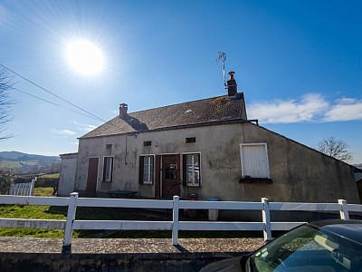 Maison + Dépendance A VENDRE - OUROUX EN MORVAN - 67.09 m2 - 88 000 &euro;