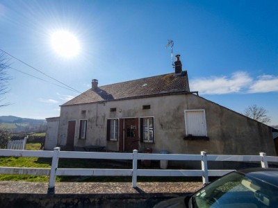 Maison + Dépendance A VENDRE - OUROUX EN MORVAN - 67.09 m2 - 88 000 &euro;