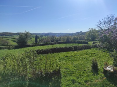 Maison + Dépendance A VENDRE - OUROUX EN MORVAN - 67.09 m2 - 88 000 &euro;