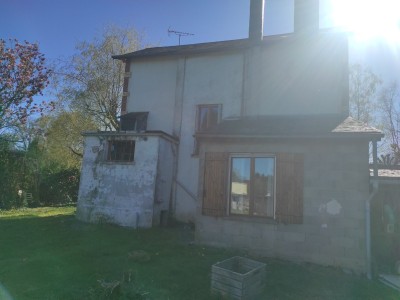 MAISON A VENDRE - OUROUX EN MORVAN - 89.35 m2 - 78 000 €