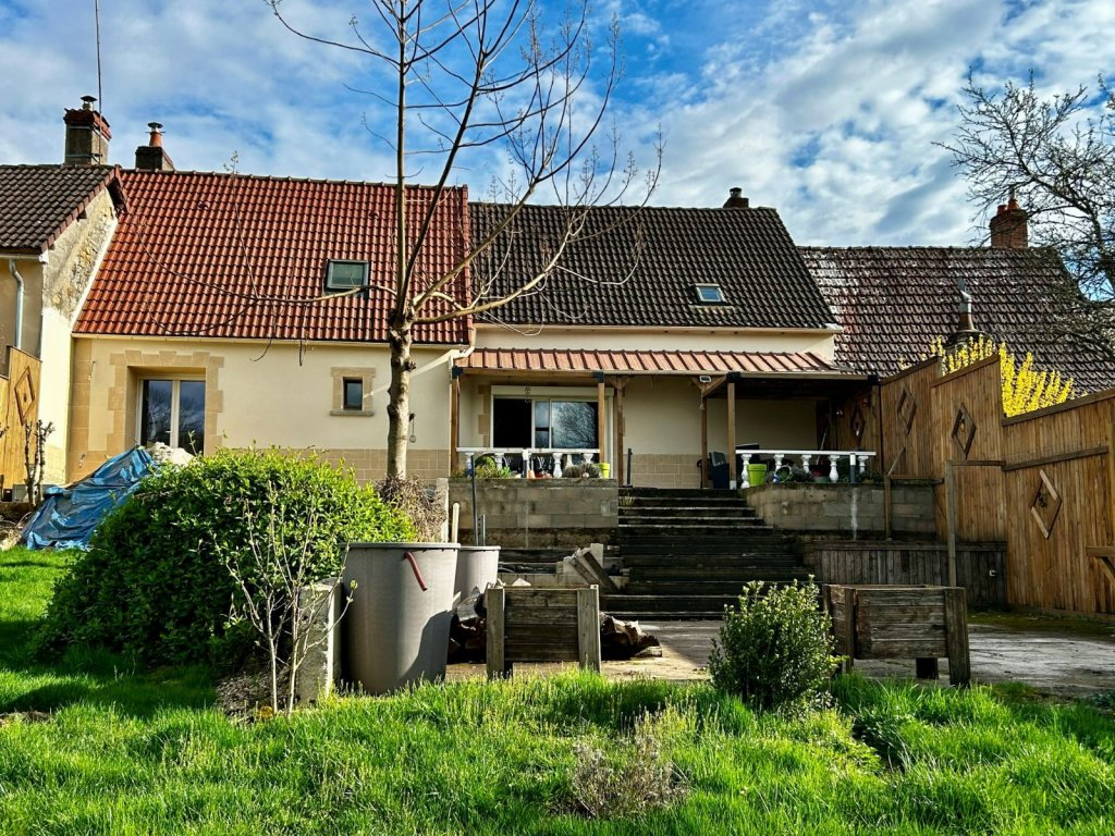 MAISON - POISEUX - 161.19 m2 - VENDU