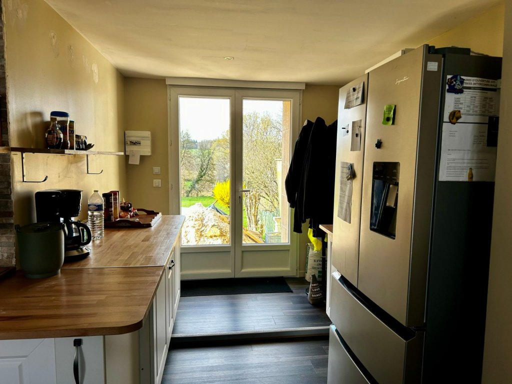 MAISON - POISEUX - 161.19 m2 - VENDU