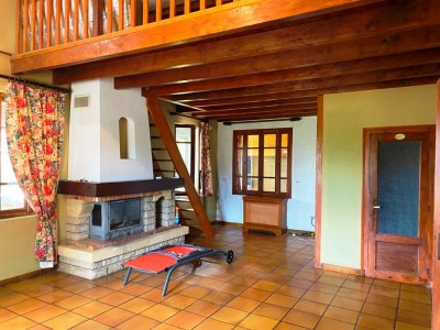 PROPRIETE DE MAISON-DEPENDANCES-TERRAIN 6928 M2 - SAXI BOURDON - 176.18 m2 - VENDU