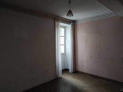 MAISON - SERMAGES - 61.07 m2 - VENDU