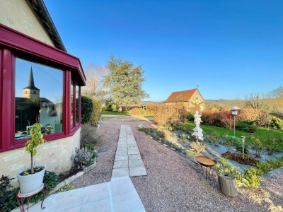 MAISON A VENDRE - SERMAGES - 292.25 m2 - 474�000�&euro;