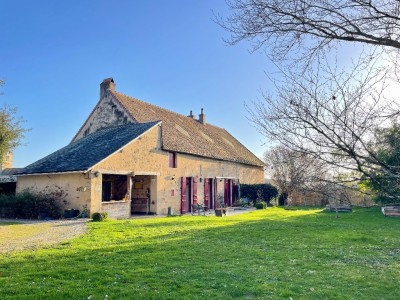 MAISON A VENDRE - SERMAGES - 292.25 m2 - 474�000�&euro;