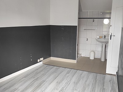 MAISON A VENDRE - ST HILAIRE EN MORVAN - 78.61 m2 - 72500€