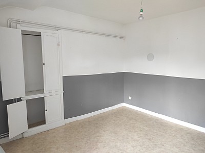 MAISON A VENDRE - ST HILAIRE EN MORVAN - 78.61 m2 - 72500€