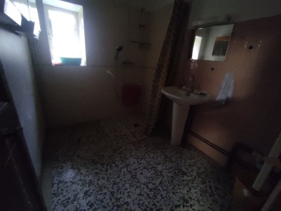 Maison 8 pices / 4 Chambres A VENDRE - ST HILAIRE EN MORVAN - 148.37 m2 - 65000€