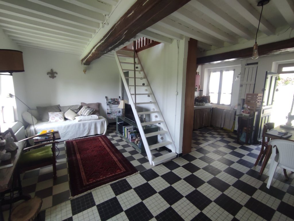 MAISON - ST LEGER DE FOUGERET - 68.89 m2 - VENDU