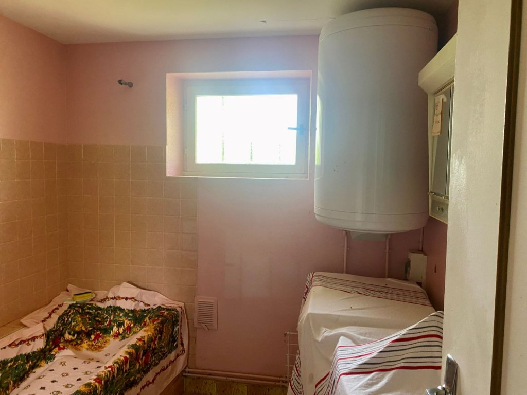 MAISON DE CAMPAGNE - ST MAURICE - 111.99 m2 - VENDU