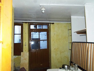 Maison de bourg A VENDRE - ST SAULGE - 182.4 m2 - 59000€