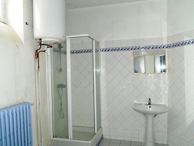 MAISON A VENDRE - ST SAULGE - 71.99 m2 - 37000€