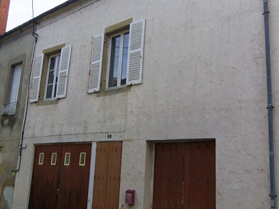 MAISON A VENDRE - ST SAULGE - 71.99 m2 - 37000€
