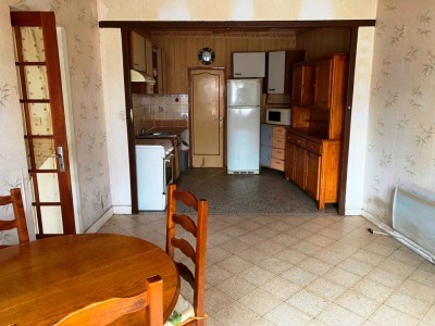 MAISON COEUR VILLAGE AVEC JARDIN A VENDRE - ST SAULGE - 151.85 m2 - 34000€
