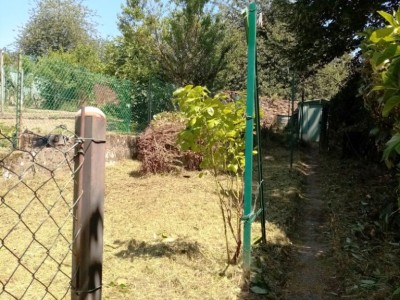 MAISON COEUR VILLAGE AVEC JARDIN A VENDRE - ST SAULGE - 151.85 m2 - 34000€