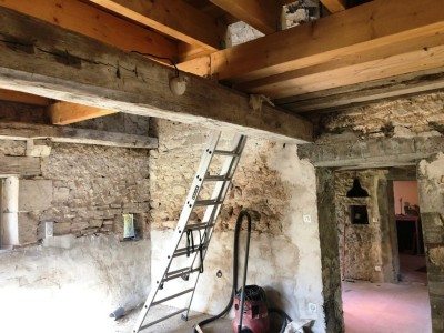 MAISON A VENDRE - ST SAULGE - 90.73 m2 - 82000€
