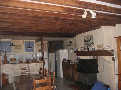 MAISON DE VILLAGE-DEPENDANCES-TERRAIN 46000 A VENDRE - ST SAULGE - 60.18 m2 - 46000€