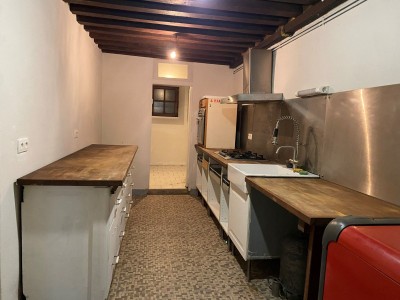 MAISON A VENDRE - ST SAULGE - 140 m2 - 45 000 €