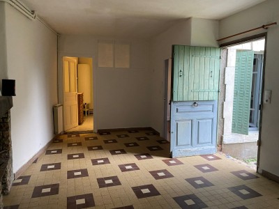 MAISON A VENDRE - ST SAULGE - 140 m2 - 45 000 €