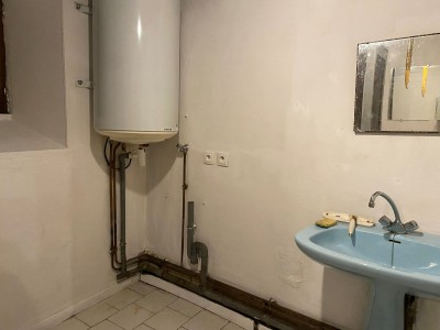 MAISON A VENDRE - ST SAULGE - 140 m2 - 45 000 €