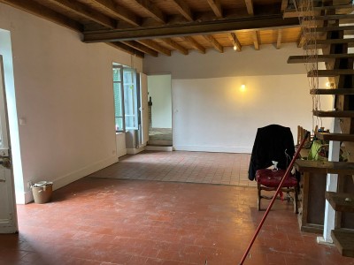 MAISON A VENDRE - ST SAULGE - 140 m2 - 45 000 €