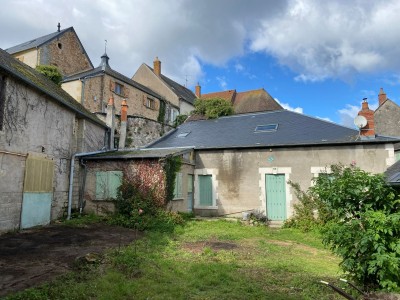 MAISON A VENDRE - ST SAULGE - 140 m2 - 45 000 €