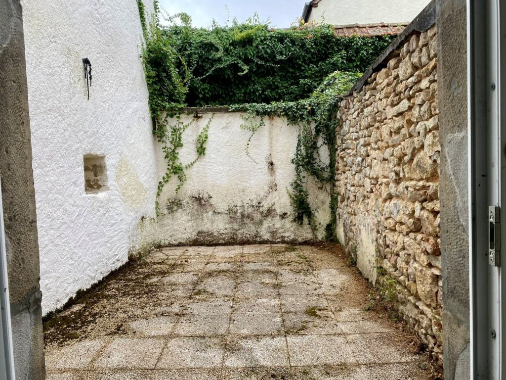 MAISON - ST SAULGE - 40.93 m2 - VENDU