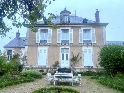 MAISON A VENDRE - ST SAULGE - 299.56 m2 - 192�600�&euro;