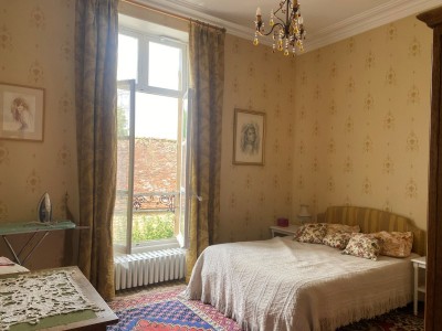 MAISON A VENDRE - ST SAULGE - 299.56 m2 - 192�600�&euro;