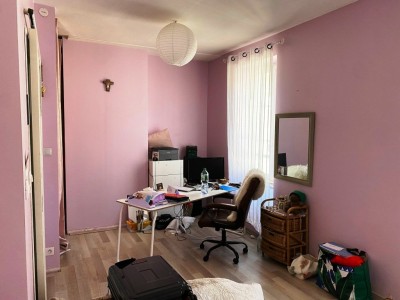 MAISON DE VILLAGE - REMISE ET JARDIN CLOS A VENDRE - ST SAULGE - 50.67 m2 - 32 000 €