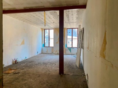 MAISON A VENDRE - ST SAULGE - 265 m2 - 18 000 €