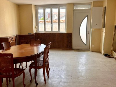 MAISON A VENDRE - ST SAULGE - 103.78 m2 - 73 000 €