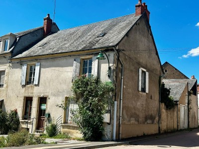 MAISON A VENDRE - ST SAULGE - 117.95 m2 - 49 000 €