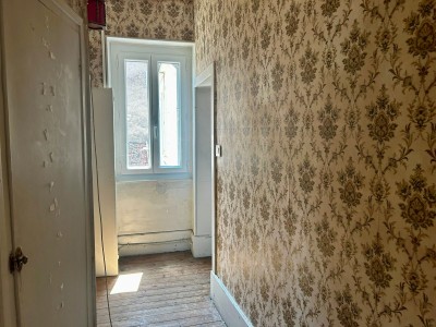 MAISON A VENDRE - ST SAULGE - 100.38 m2 - 80 000 &euro;