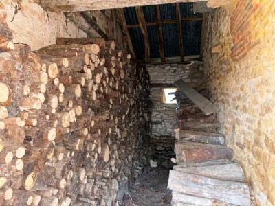 MAISON ET DEPENDANCES SUR BEAU TERRAIN A VENDRE - STE MARIE - 52 m2 - 39 000 €