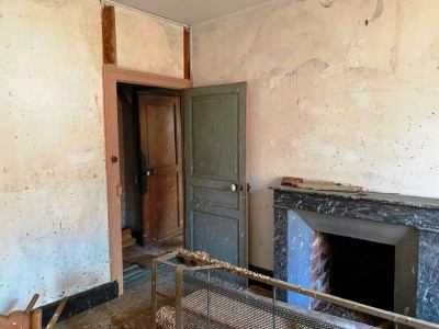 MAISON DE VILLAGE -DEPENDANCES - JARDIN 35000  A VENDRE - TAMNAY EN BAZOIS - 118.87 m2 - 35000€