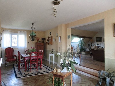 PROPRIETE A VENDRE - AUTUN - 222 m2 - 295000€