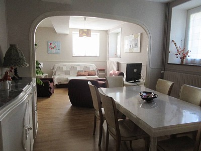 PROPRIETE A VENDRE - AUTUN - 222 m2 - 295000€
