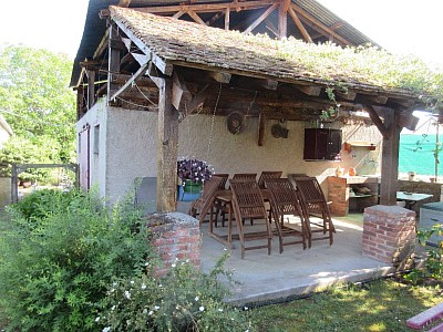 PROPRIETE A VENDRE - AUTUN - 213 m2 - 310000 €