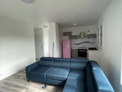 Ensemble immobilier de 7 maisons - 9 Logements A VENDRE - DOMMARTIN - 560 m2 - 369000€