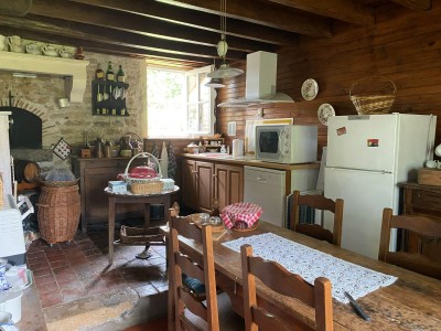 Maison de caractre avec piscine - MOUSSY - 160.26 m2 - VENDU