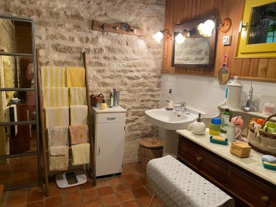 Maison de caractre avec piscine - MOUSSY - 160.26 m2 - VENDU