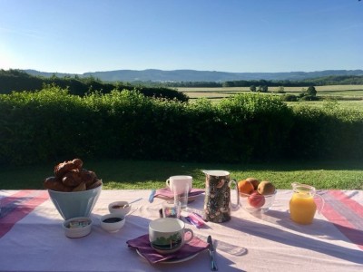 maison, gite et dépendances A VENDRE - ST HILAIRE EN MORVAN - 302.67 m2 - 430 000 €