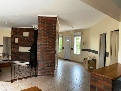 PROPRIETE A VENDRE - ST SAULGE - 169 m2 - 258000€