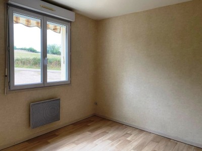 PROPRIETE A VENDRE - ST SAULGE - 169 m2 - 258000€
