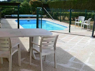 PROPRIETE A VENDRE - ST SAULGE - 169 m2 - 258000€