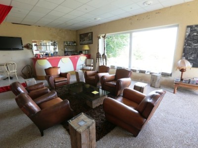 PROPRIETE DE CHARME - BELLES PRESTATIONS A VENDRE - ST SAULGE - 219.06 m2 - 486000€