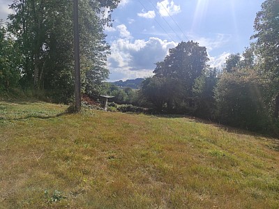 TERRAIN A VENDRE - CHATEAU CHINON VILLE - 3678 m2 - 33000€