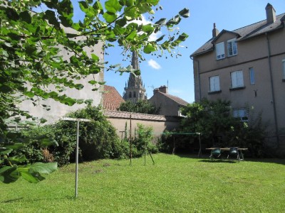 APPARTEMENT T3 A VENDRE - AUTUN HISTORIQUE - 48 m2 - 33000€